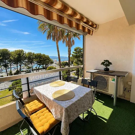 Terrasse Face A La Mer, Proche De Tout,climatise Au Calme Apartmán