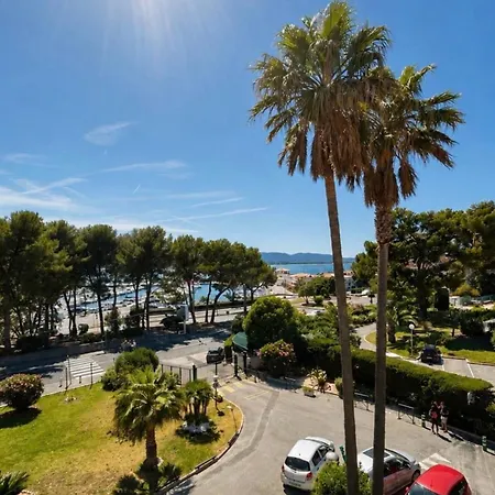 Appartement Terrasse Face A La Mer, Proche De Tout,climatise Au Calme *